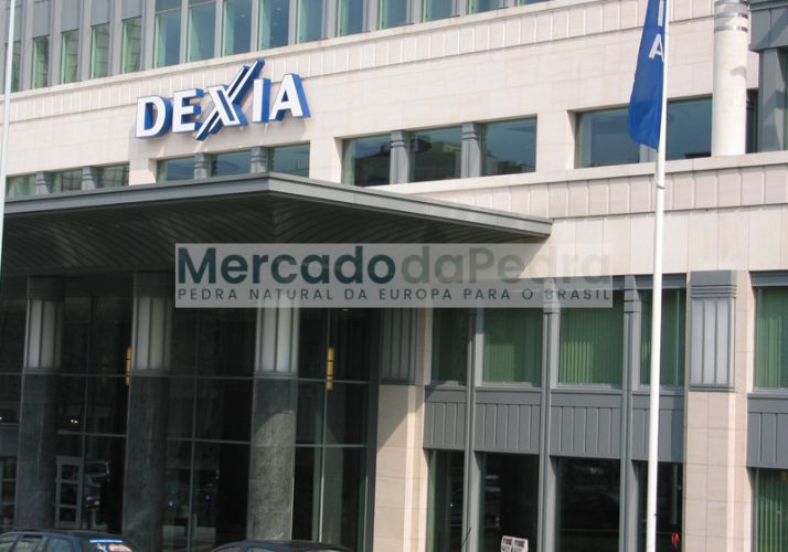 Fachada em pedra Rosal